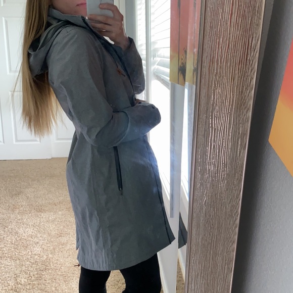 Columbia Waterproof Jacket - Picture 4 of 5